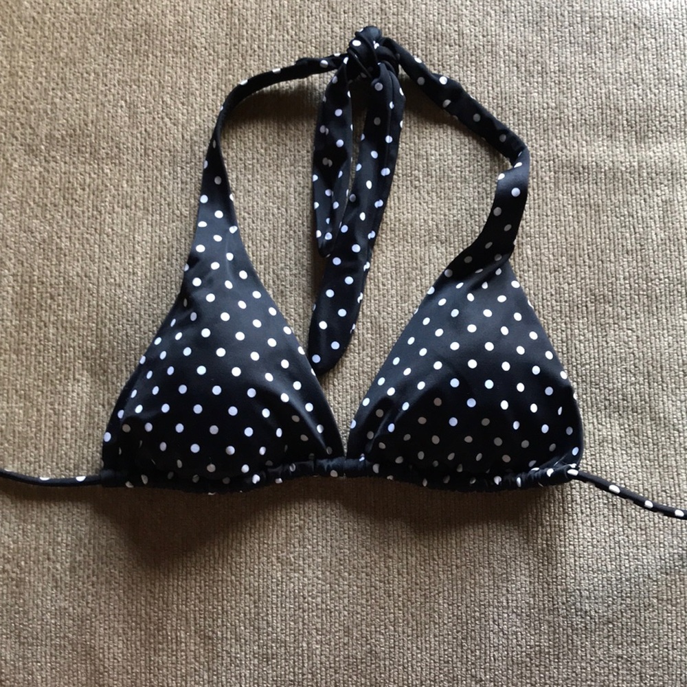 Like new! Victoria’s Secret bikini top